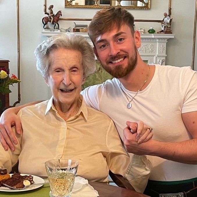Shane with a client